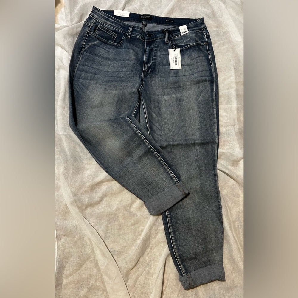 Judy Blue boyfriend style jeans